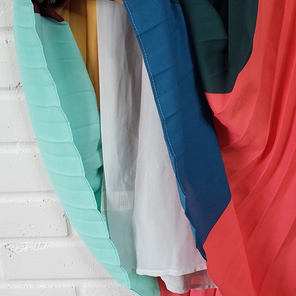 Skies Are Blue Colorful Pleated Maxi Skirt - Picture 4 of 5